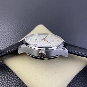 Premium universal tourbillon mechanical