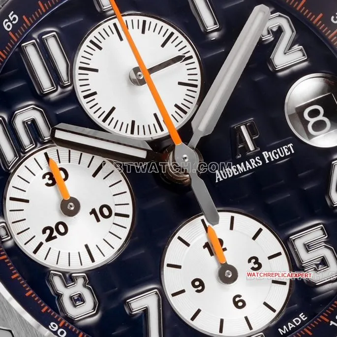 TW factory Audemars PiguetRoyal Oak offshore type 1:1top-tier replicablue dial rubber model 26470front live photo