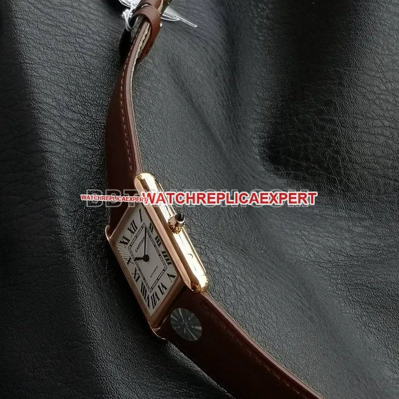 Cartier collectible watch F1 factory tank white dialrose gold case 2899MCmovementleather strap model front live photo