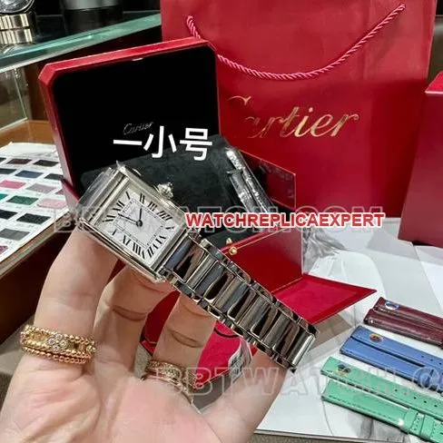 watch tank DR factory Cartier silver white dialquartz steel braceletfront live photo