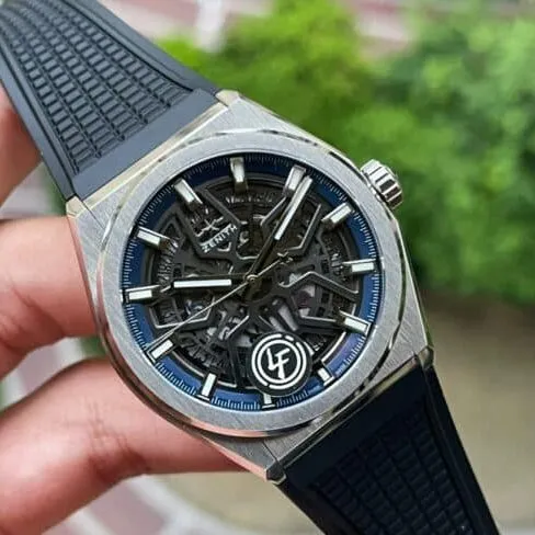Big factory high-quality replicaLF Zenith DEFY series new upgraded version of Land Rover's iconic flower wheel high-value hollow men's watch side view