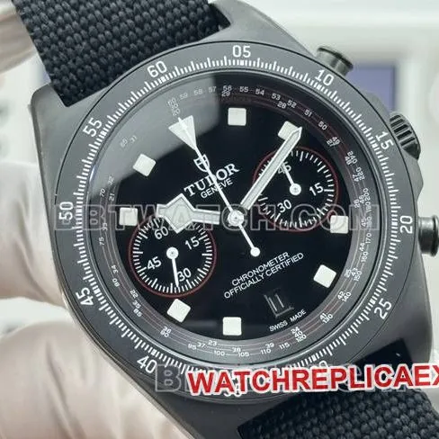 top-tier watch collar submersible V+ factory Tudor white 7750 mechanical front live photo
