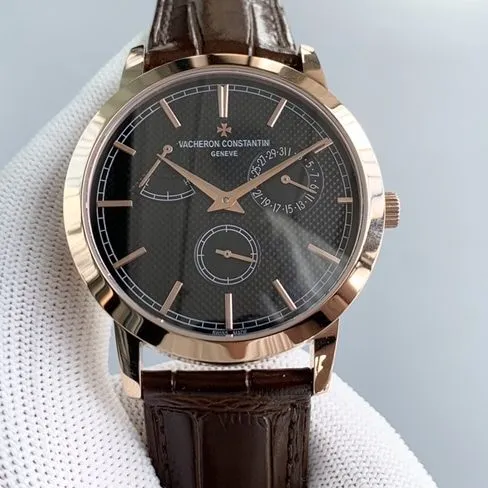 TWS factory top-tier replicaVacheron Constantinreplica watch men's black dial brown belt inheritance series mechanical leather strap round watch front view