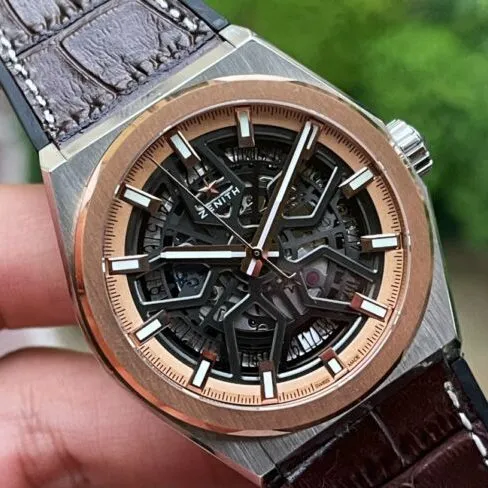top-tier replicaLF Zenith DEFY series black dial new upgraded version men's watch front view