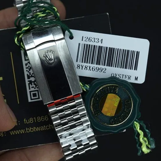 jvsRolex blue log watch side thickness