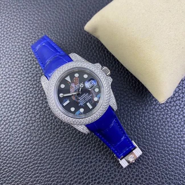 top-tier replicaRolexsuper watch Submariner series full automatic movement men's black dial blue belt side view