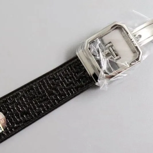 Chanel high-quality watch side view of the first PREMIÈRE watch full of feminine charm