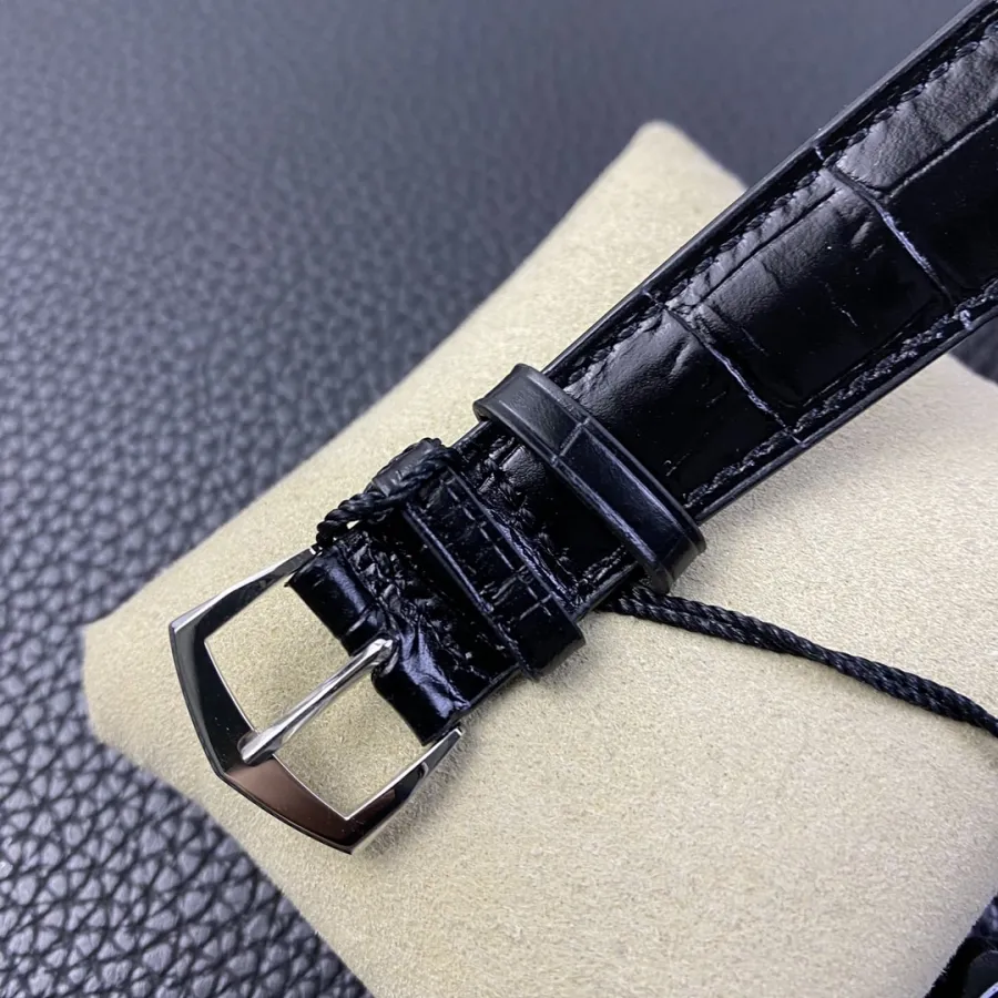 Patek Philippereplica watch classic series PP5298P men's mechanical watch front view