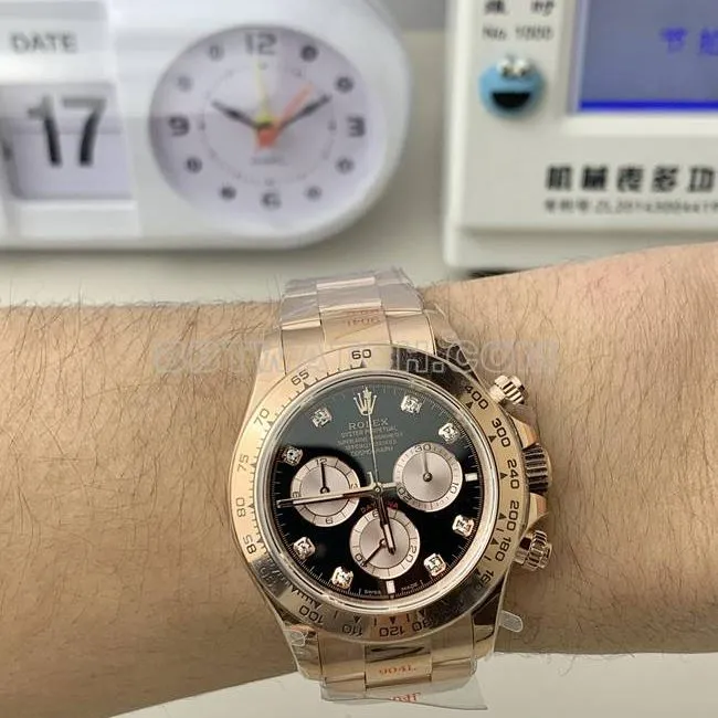 collectible watch RolexQF factory Daytonablack dialrose gold4131 mechanical front live photo