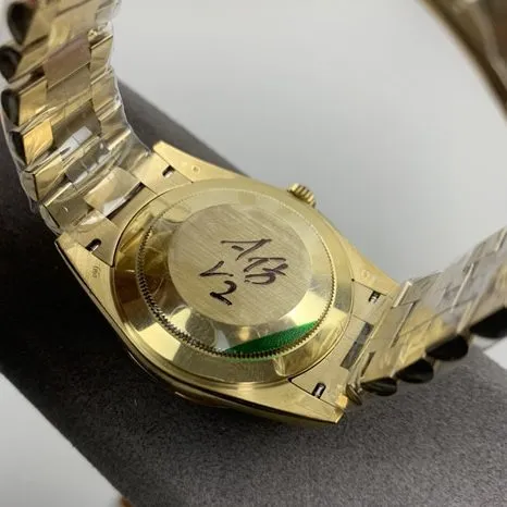 GMRolextop-tiersuper black rock candy watch front live photo