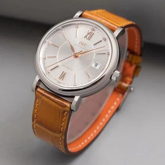 IWCsuper watch women's Portofino extremely elegant ladies' watch front view
