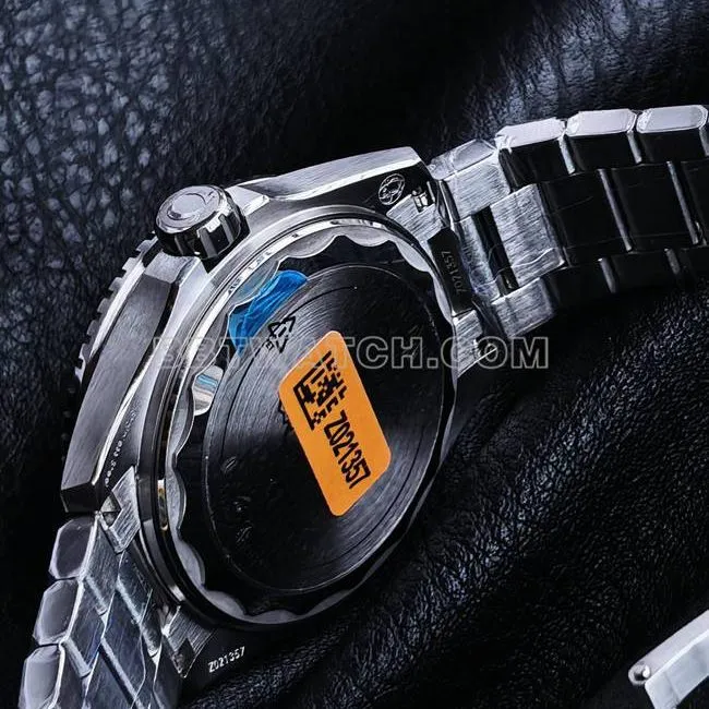 VS Factory1:1replica watch Seamaster 600m black dial orange bezel steel braceletfront live photo