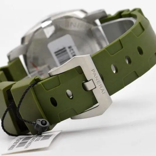 VS Factory2020 Paneraireplica new product PAM1055 watch 42MM Green Sea Spirit front view