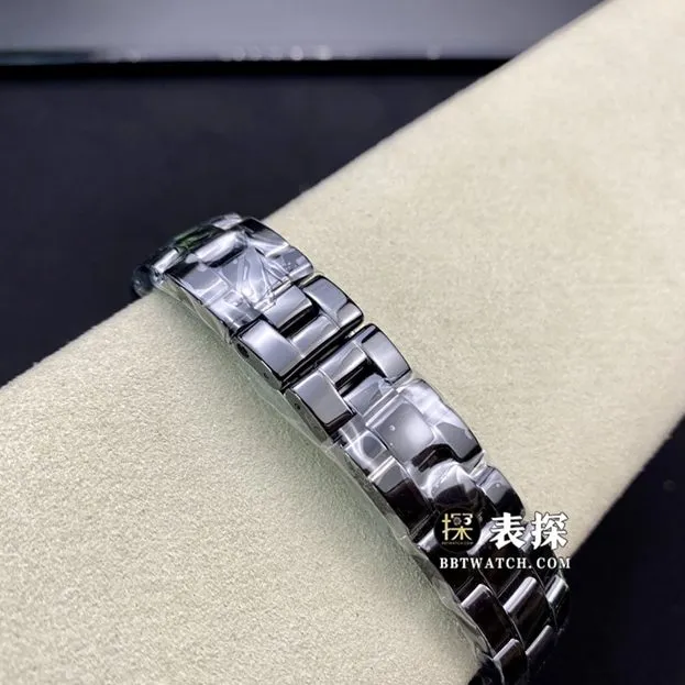 XF factory Chanel ladies J12super watch black dialsteel bracelet model pictures and prices front live photo