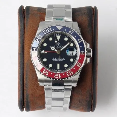 GS factory Rolextop-tier watch men's blue dialsteel bracelet GMT-Master type II GMT series mechanical watch front view