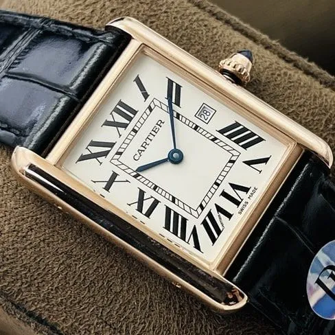 DR factory Cartiertop-tier men's white dial black belt tank series couple leather strap watch front view