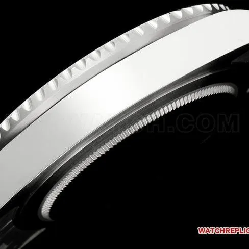 1:1replica watch RICH factory GMT-MasterRolexBatman bezel126710side live photo