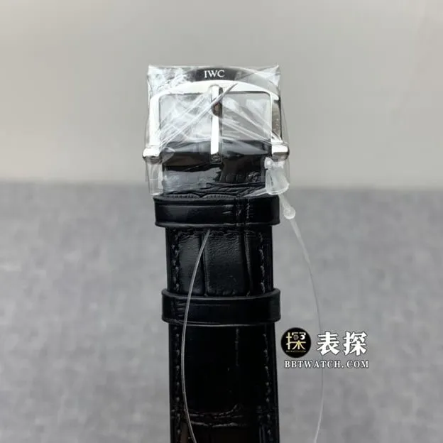 V7 factory IWC watch Portofino watch men's silver white dialleather strap model pictures and prices front live photo
