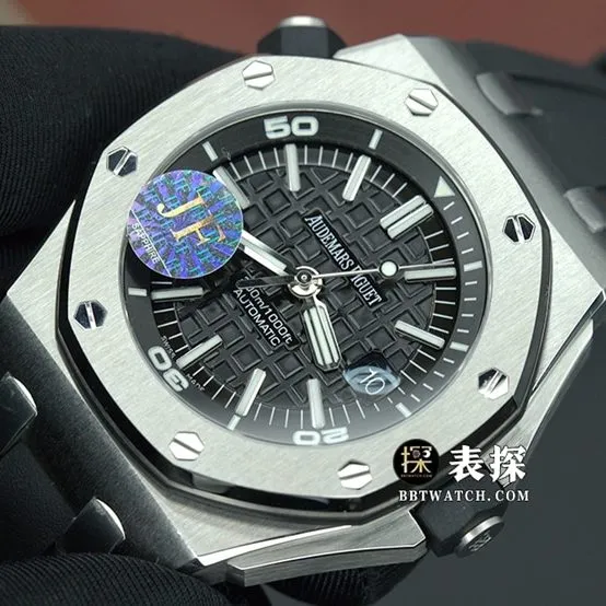 JF factory Audemars Piguet men's Royal Oak offshore type watch black dial rubber model 15703ST.OO.A002CA.01front live photo