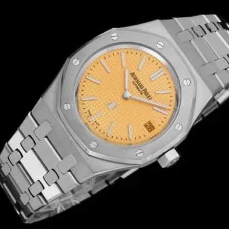 top-tier watch Audemars PiguetRoyal Oak15202 two-hand mechanical movement white steel yellow bottom men's watch front view