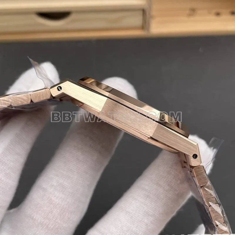 Audemars Piguet watch THB factory Royal Oak rainbow diamond bezel frost gold rose goldsteel bracelet model 15412side live photo