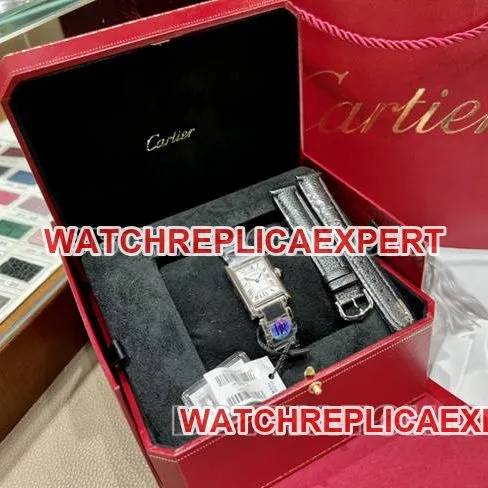 watch tank DR factory Cartier silver white dialquartz steel braceletfront live photo