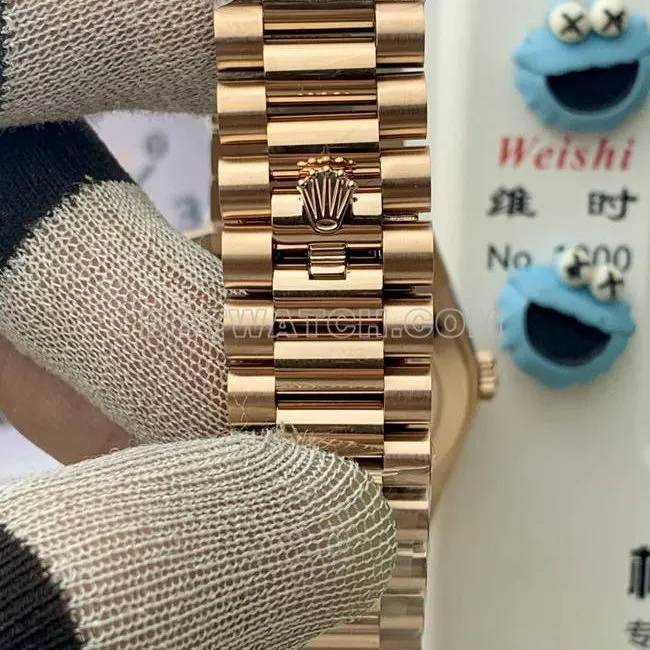 collectible watch Rolexrose goldPPM factory Day-Date mechanical brown dial front live photo