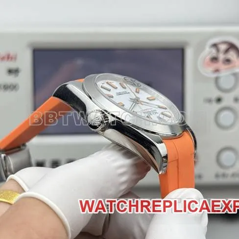 watch magnetic type VS FactoryRolexwhite dial orange rubber model front live photo
