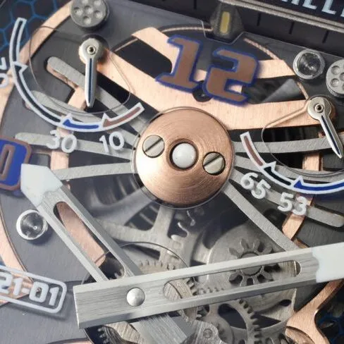 top-tier super cloneRichard Millerose gold creates a real wrist aircraft RM 21-01 aerodynamic tourbillon watch detail shots