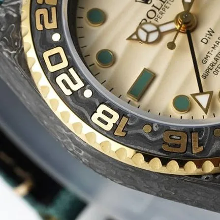 top-tier Rolex watch GMT-Master type men's white dial green strap full automatic movement watch tail shots