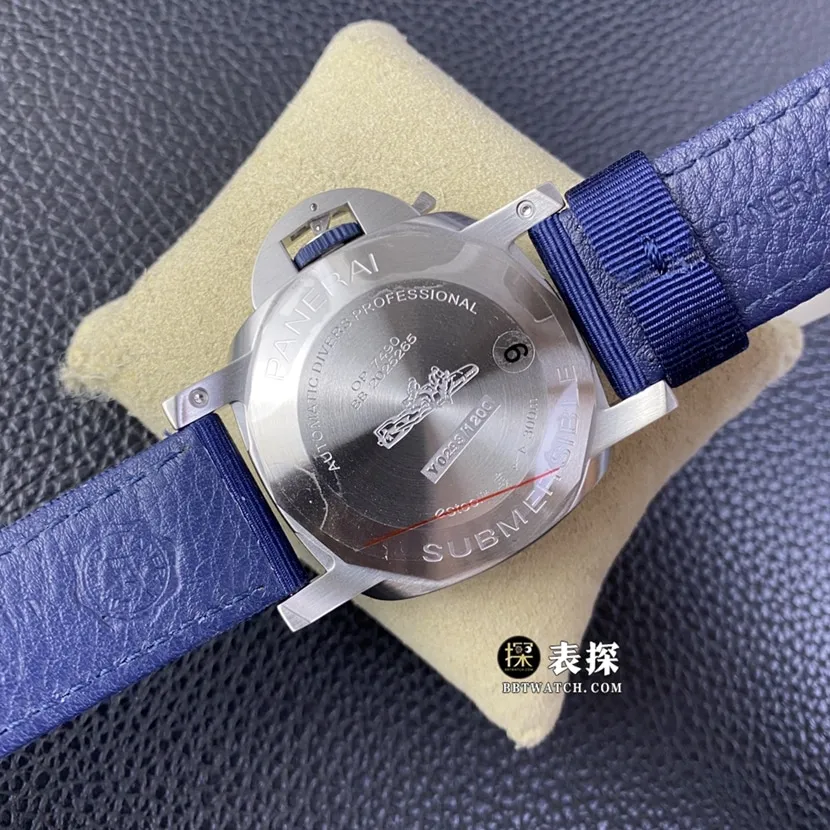 SBF Factory Panerai Submersible PAM01289 Super A Watch Men's Dark Blue Dial Leather Strap Style - Front Real Shot Pictures and Price