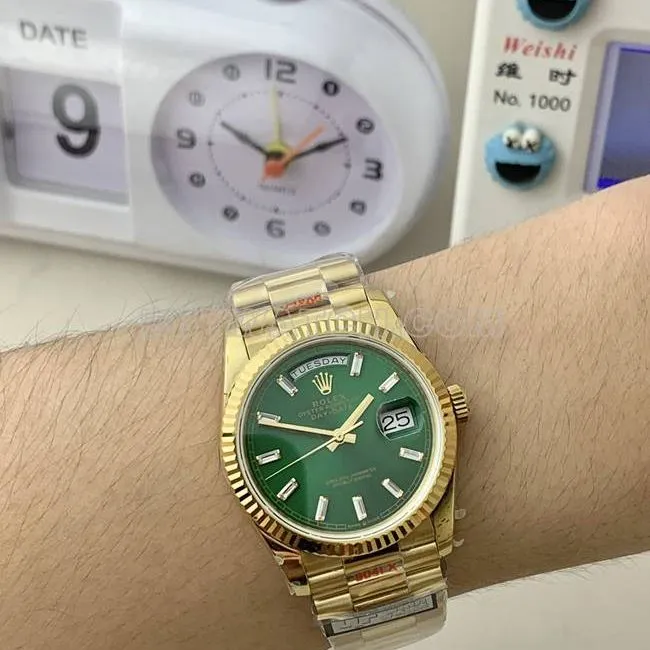 QF factory collectible watch Day-DateRolexgreen dialyellow gold36mmfront live photo