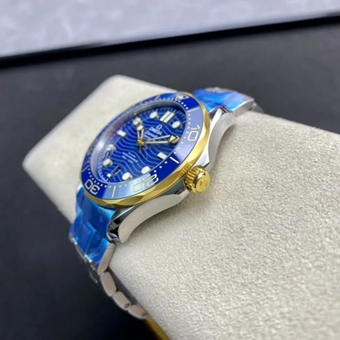 top-tier watch Omega men's blue dialSeamaster series 300m steel bracelet watch front view