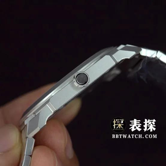 BV factory Bvlgari1:1super watch men's white dialsteel bracelet picture and price front live photo