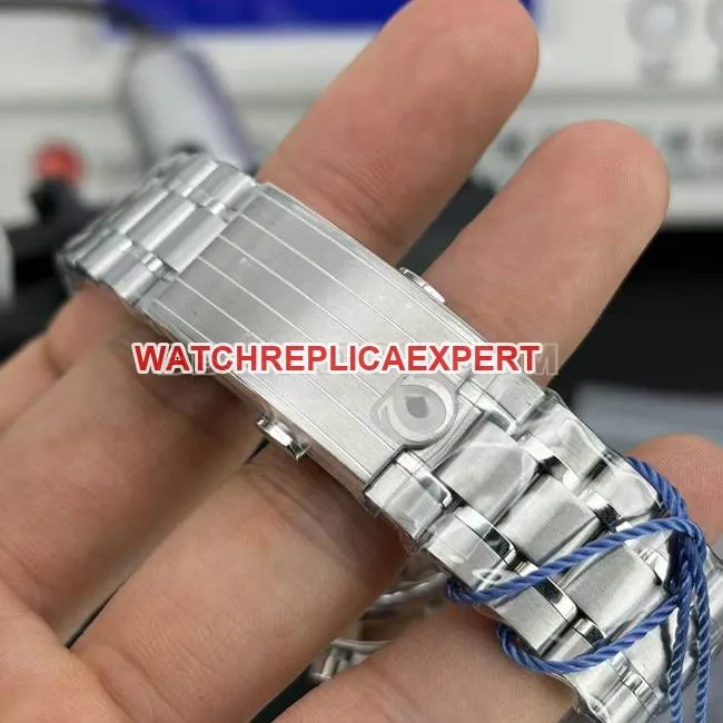 watch Speedmaster N1 factory Omegawhite dialsteel bracelet front live photo