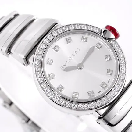 top-tier replicaBvlgari women's white dialsteel braceletLVCEA series quartz watch detail shots