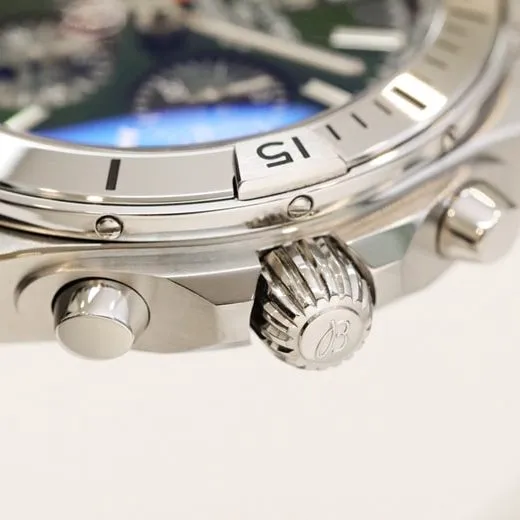 top-tier watch Breitling men's green dial steel automatic movement watch detail shots