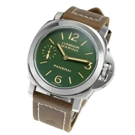HW F factory top-tier replicaPaneraihigh-quality men's green dial brown belt manual winding leather strap watch front view
