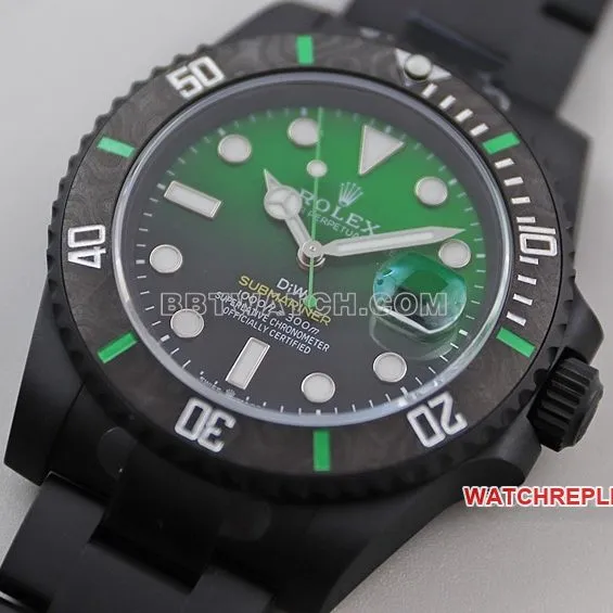 VS FactoryRolexSubmariner1:1top-tier gradient green dial carbon fiber steel bracelet front live photo