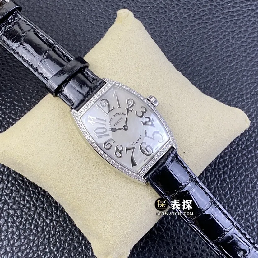 Women's Frank Muller watch white mother-of-pearl plate leather strap model 1752 QZD front view